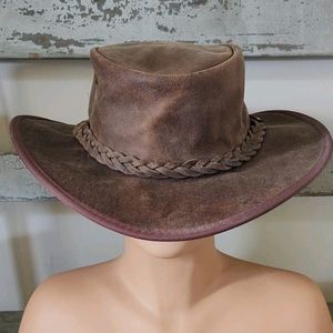 ⚡HP⚡NWOT! Barmah Cattle Leather Foldable Hat